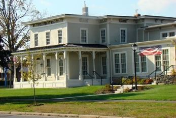 Front view of Easthampton Savings Bank.